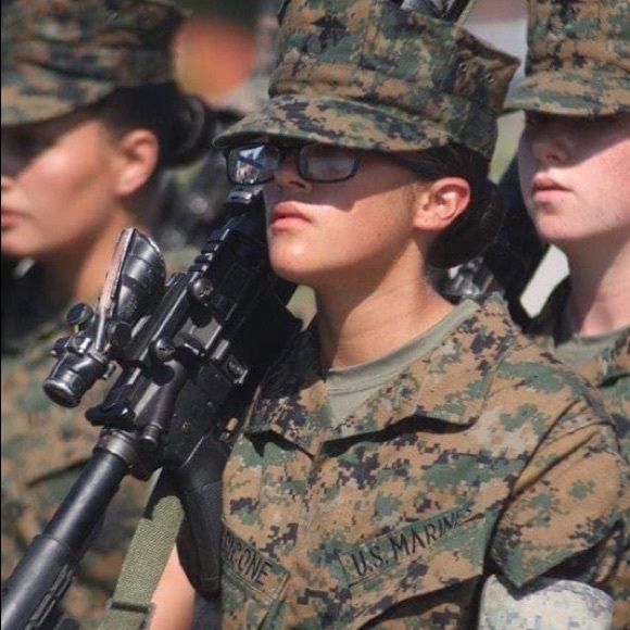 Meet your Posher, Rockergirl68 - Picture 7 of 12